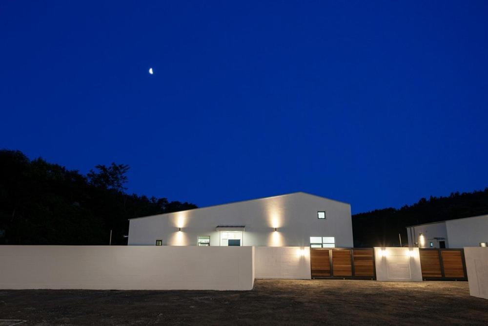 Private Gangneung Pool Villa Exterior foto